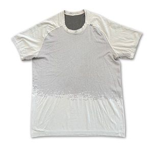 Lululemon Metal Vent Tech Shirt Mens Size Large Gray Short Sleeve Athletic